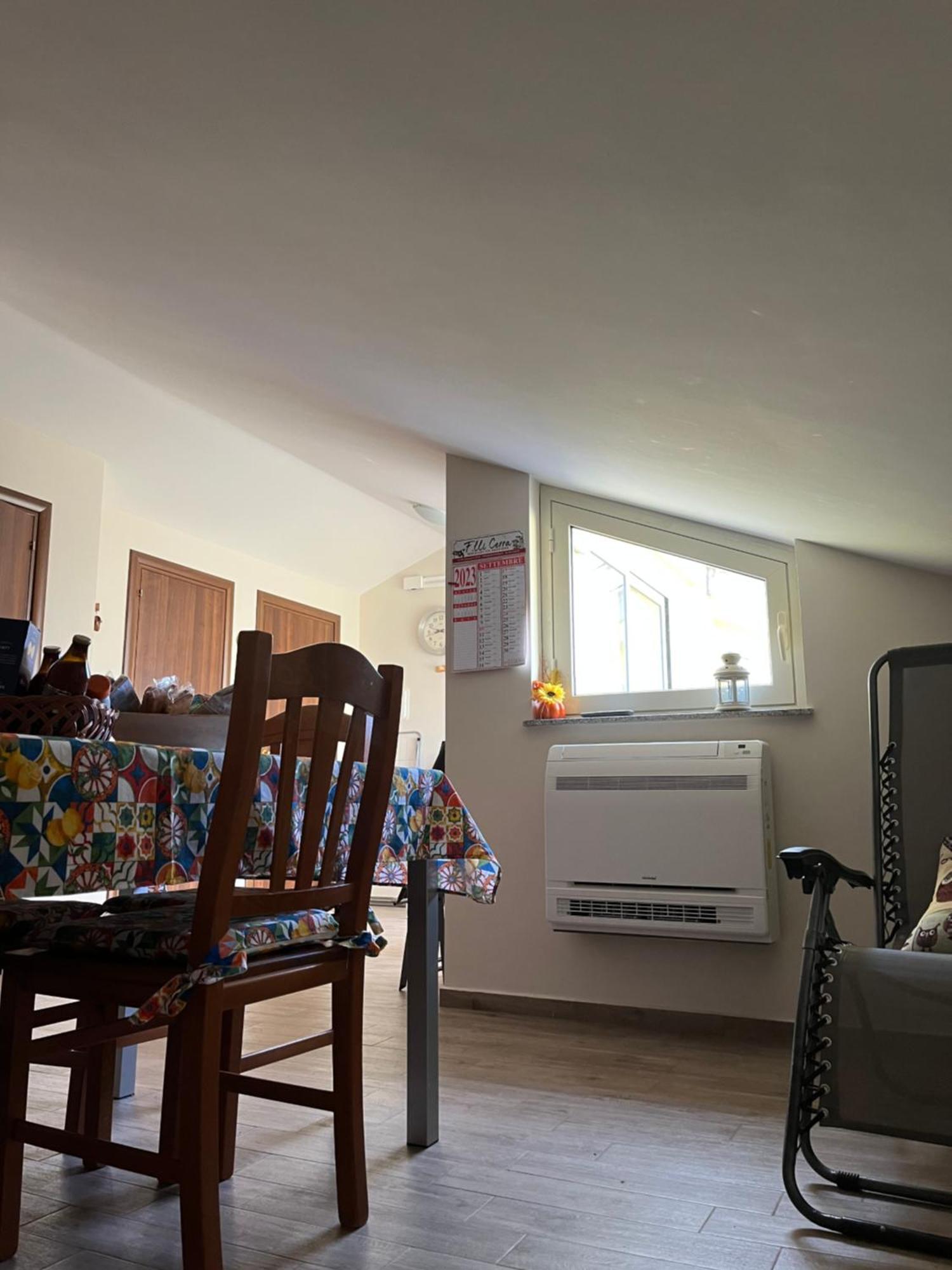 Yellow House Apartman Fiumefreddo di Sicilia Kültér fotó